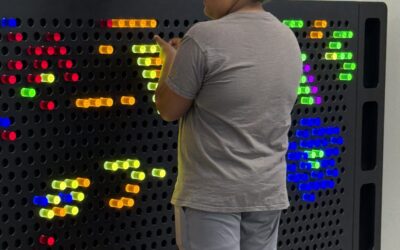Create with Light at the Exploreum’s Illumination Station