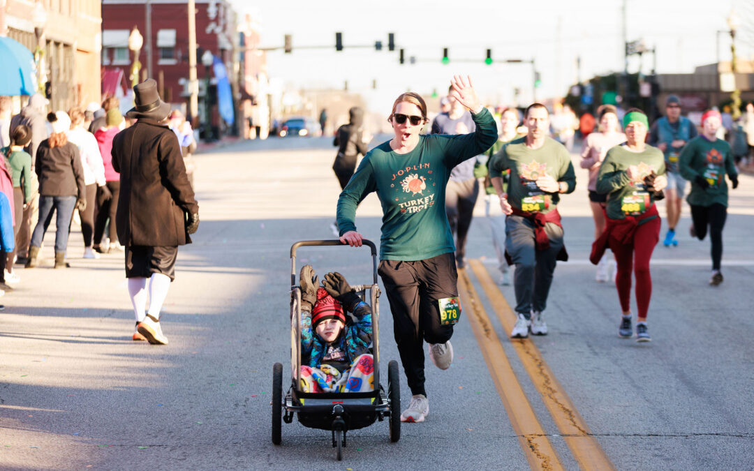 15th Annual Joplin Turkey Trot 5K Run/Walk Benefiting the Schroeder Family Exploreum A Thanksgiving tradition for the whole family